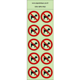Panneaux et autocollants ISO 7010 Interdit aux chiens - P021